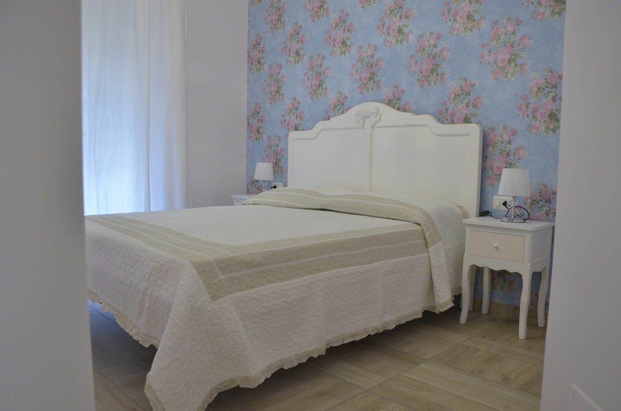 B&B Salerno Chic In Center Екстер'єр фото